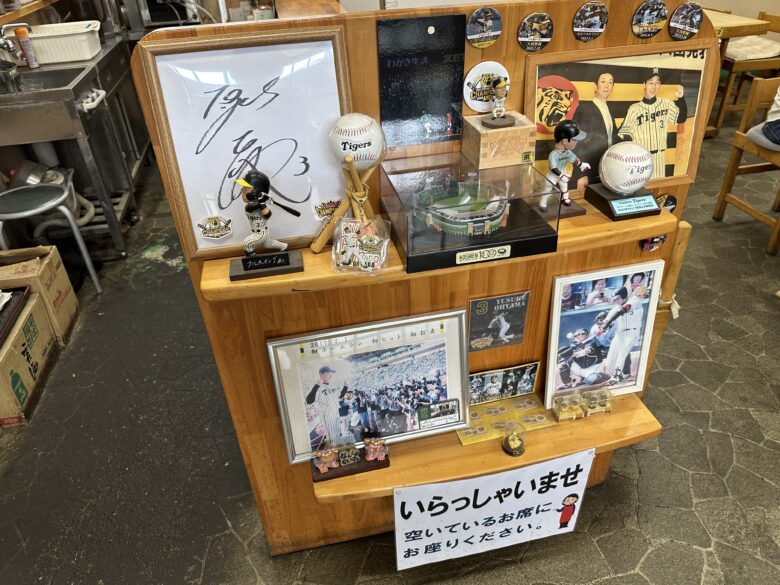 そば処きぬの店内の様子